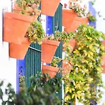 Sechi Marbella - Self Service