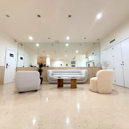 Sechi Marbella - Self Service, With Parking Hotel Estepona