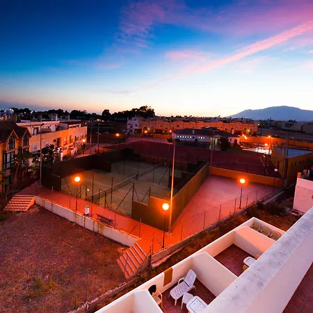 Sechi Marbella - Self Service, With Parking Hotel