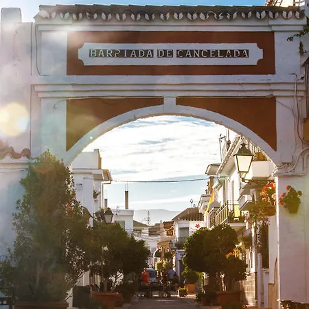 Sechi Marbella - Self Service Otel 3*
