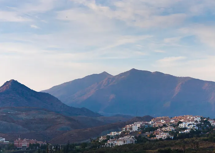 Sechi Marbella - Self Service Estepona